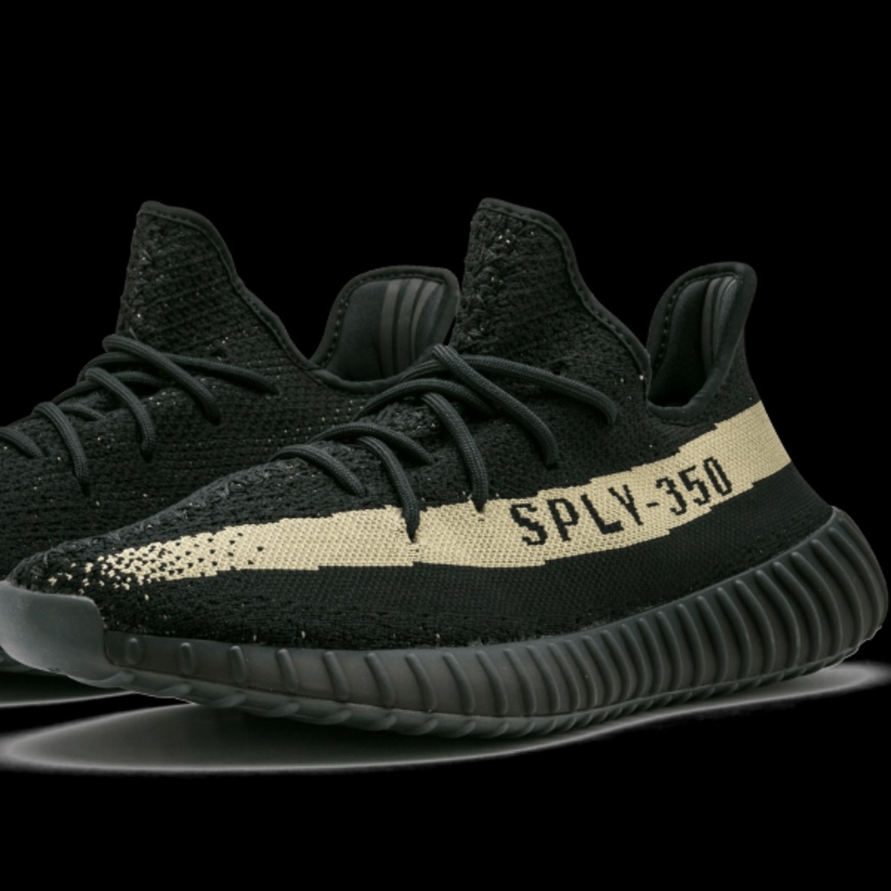 Yeezy 350 v2